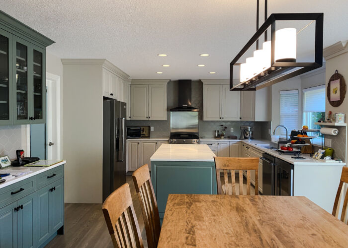 Support Local series custom kitchen cabinets & crisp cabinetry design in Ocean Park, Surrey, BC.