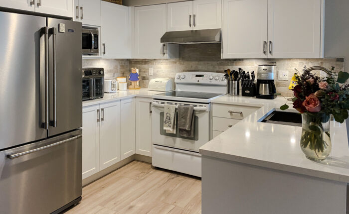 Support Local Series Custom Kitchen Cabinet & crisp cabinetry design in Fleetwood, Surrey, BC.