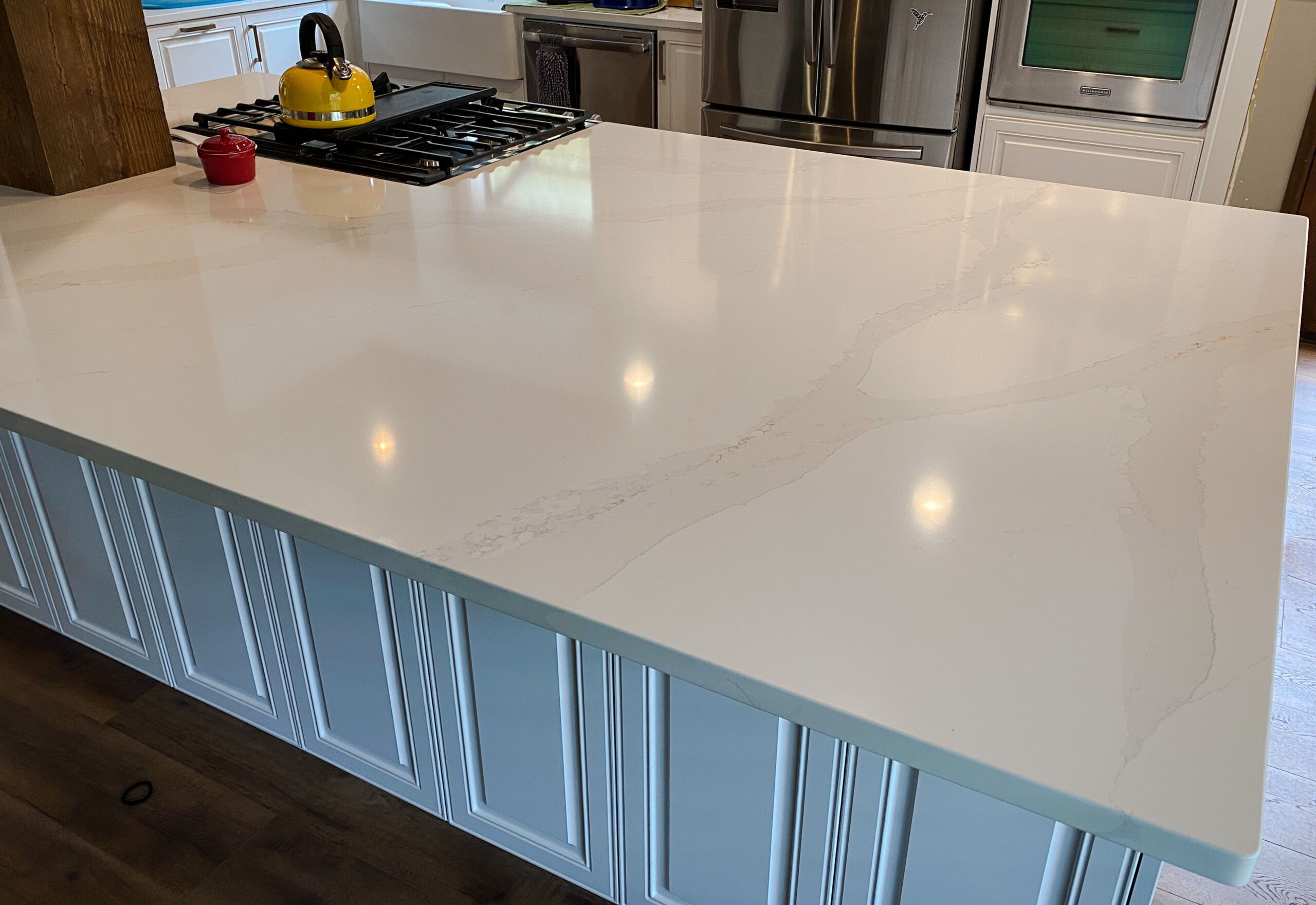 Large Kitchen Island & abundant lighting in Aldergrove, Langley, BC.