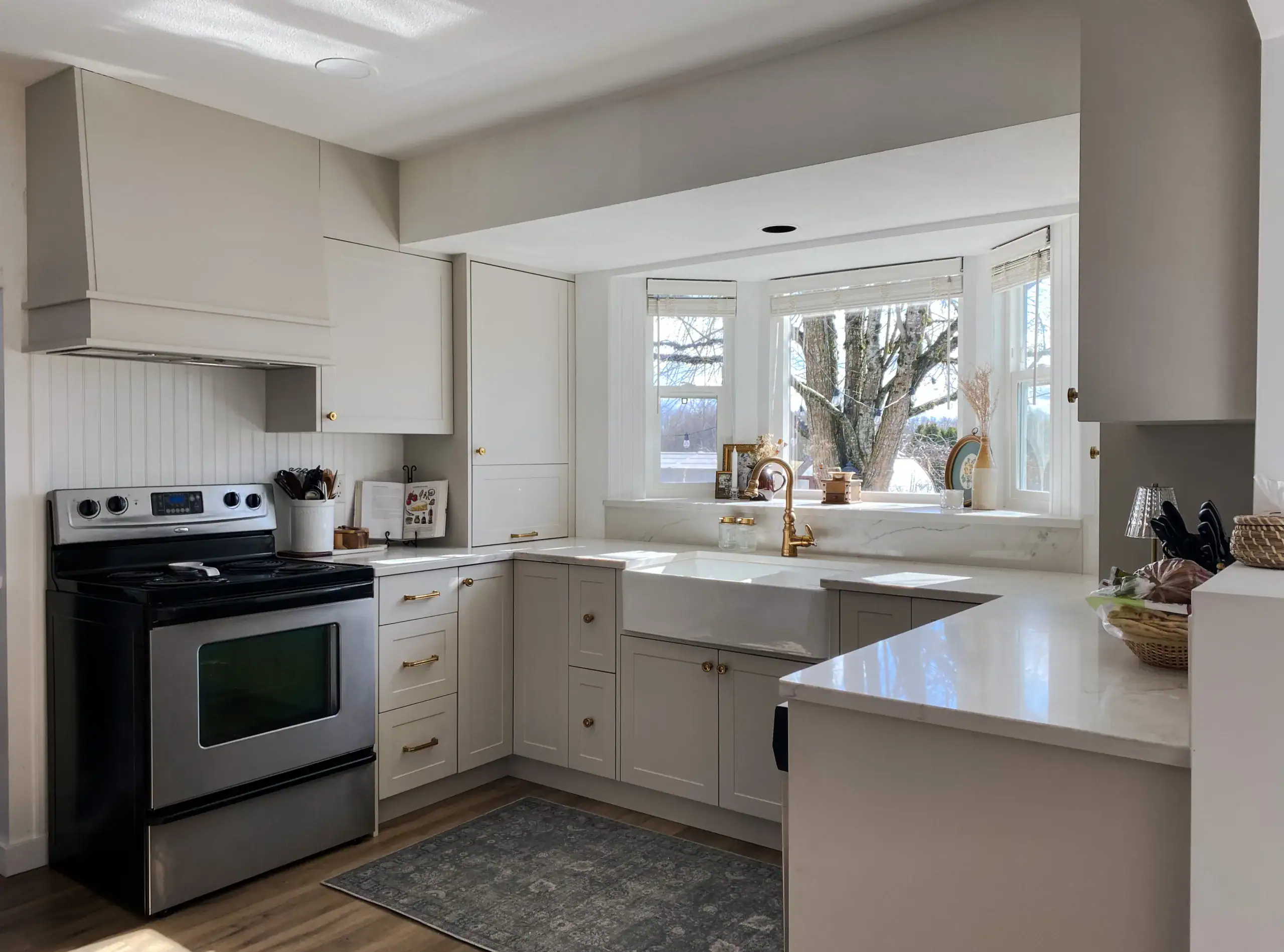 Support Local Series Custom Kitchen Cabinets in Aldergrove, Langley Township, BC.